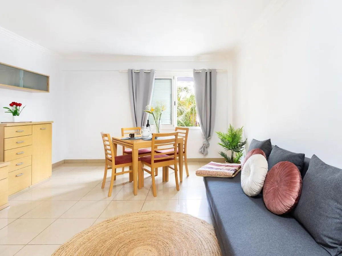 Live Los Cristianos Los Playeros Close To The Beach Arona  0*, Arona (Tenerife) Spain