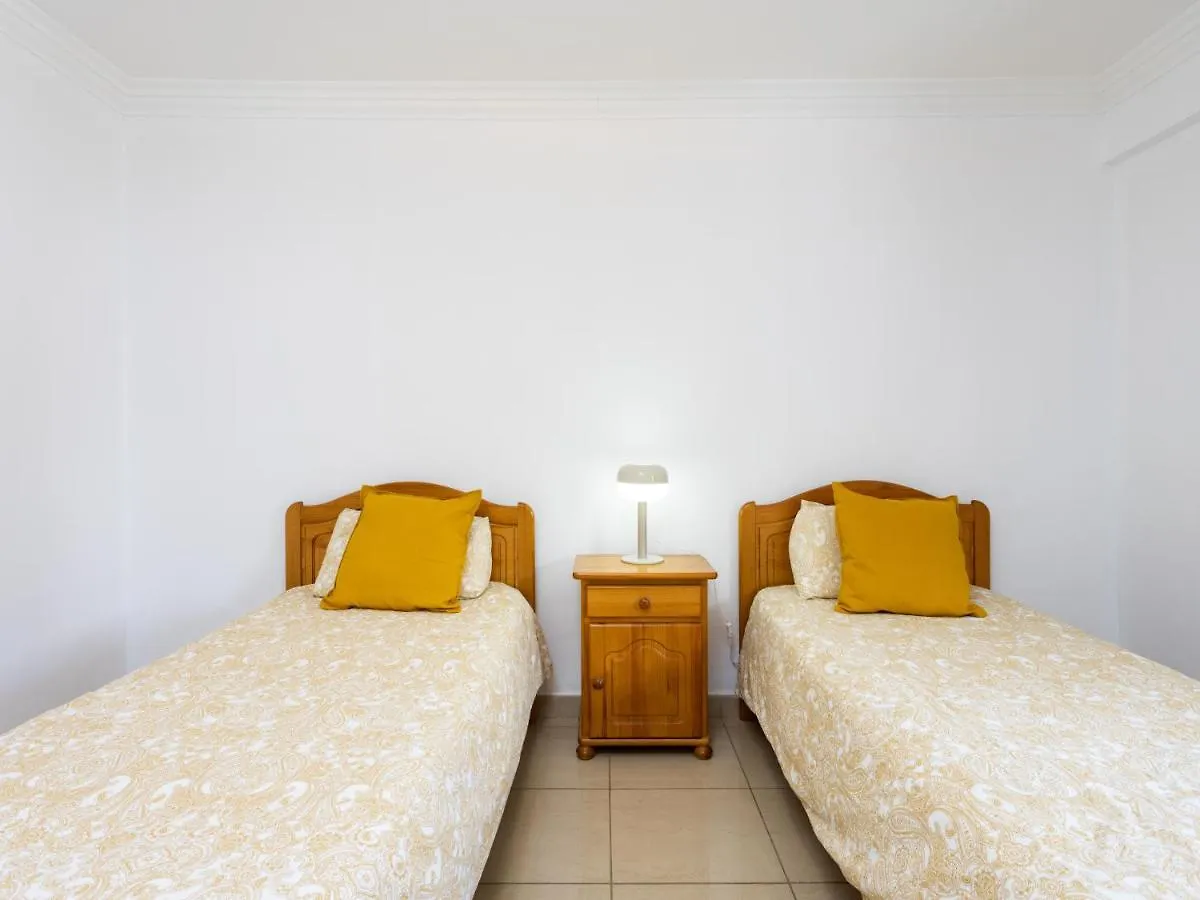 Live Los Cristianos Los Playeros Close To The Beach Arona  0*, Arona (Tenerife)